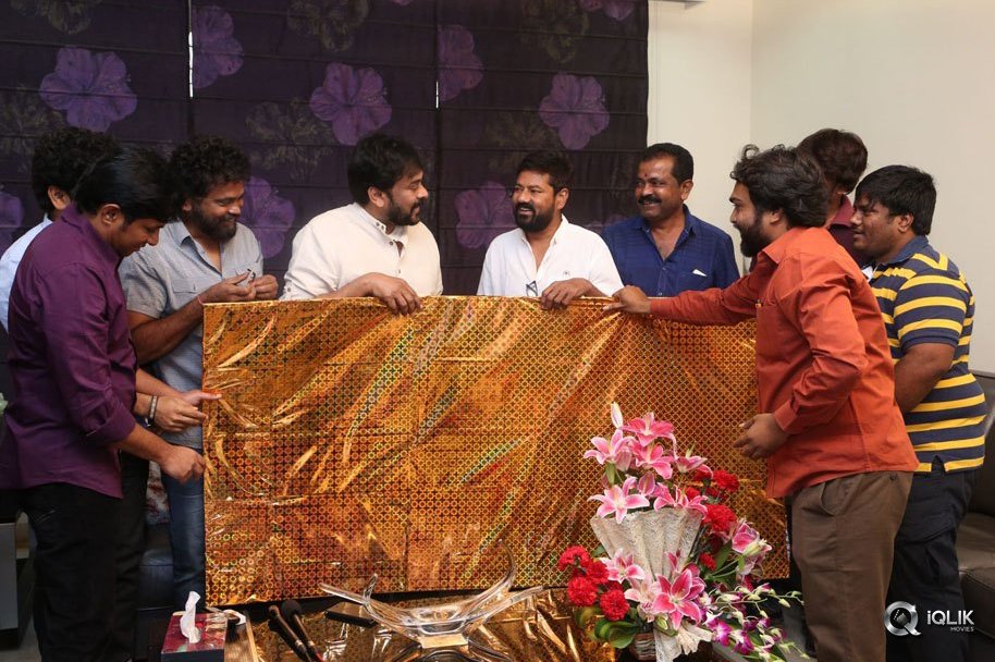 Chiranjeevi-Buys-Darshakudu-Movie-First-Ticket